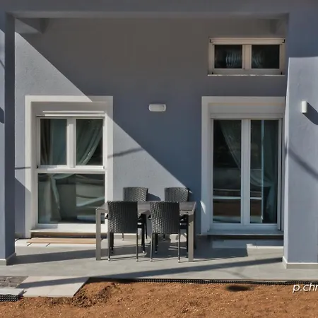 Apartment Giannis *