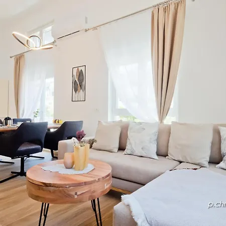 Giannis Apartment