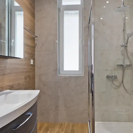 Giannis Apartment *