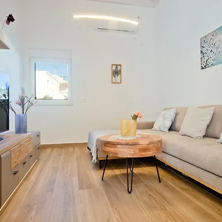 Apartment Giannis Diafani