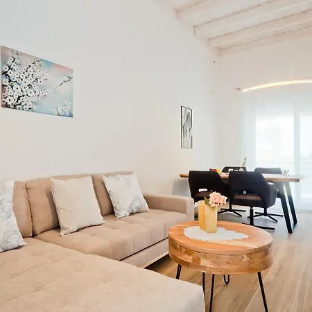 Apartment Giannis *